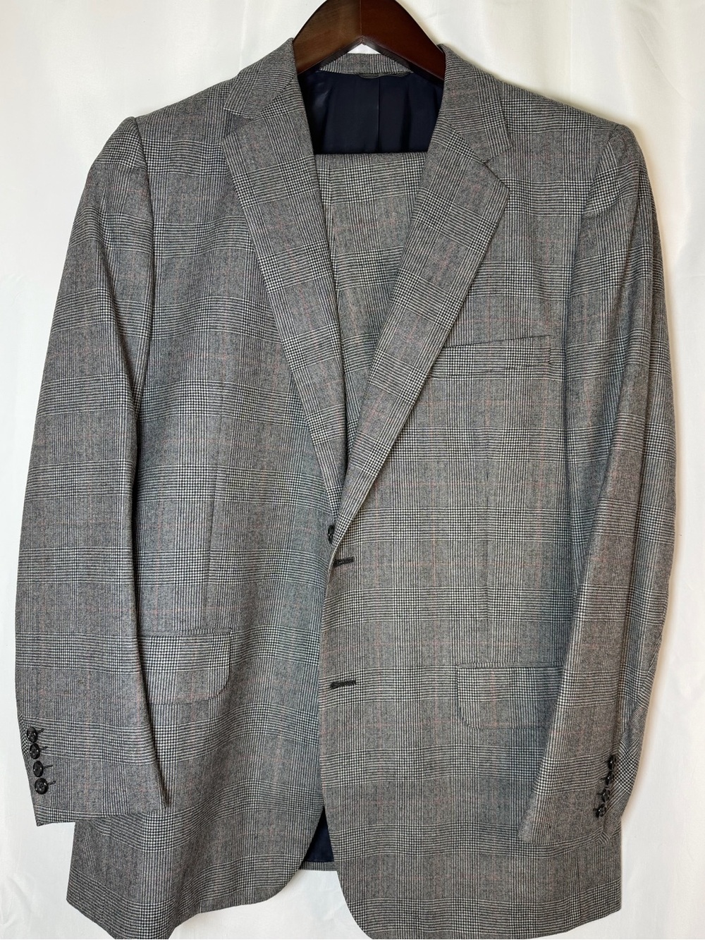 Vintage 1991 Gray Glen Plaid Custom Suit Approx 46L Jacket, 40 Pants